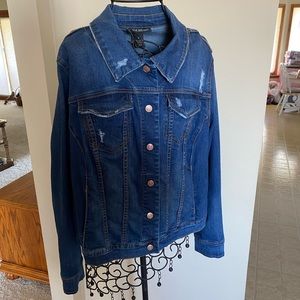Lane Bryant Women’s Jean Jacket W/ Distressed Areas Size 20